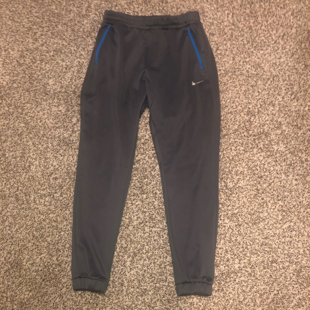 Nike joggers❗️
